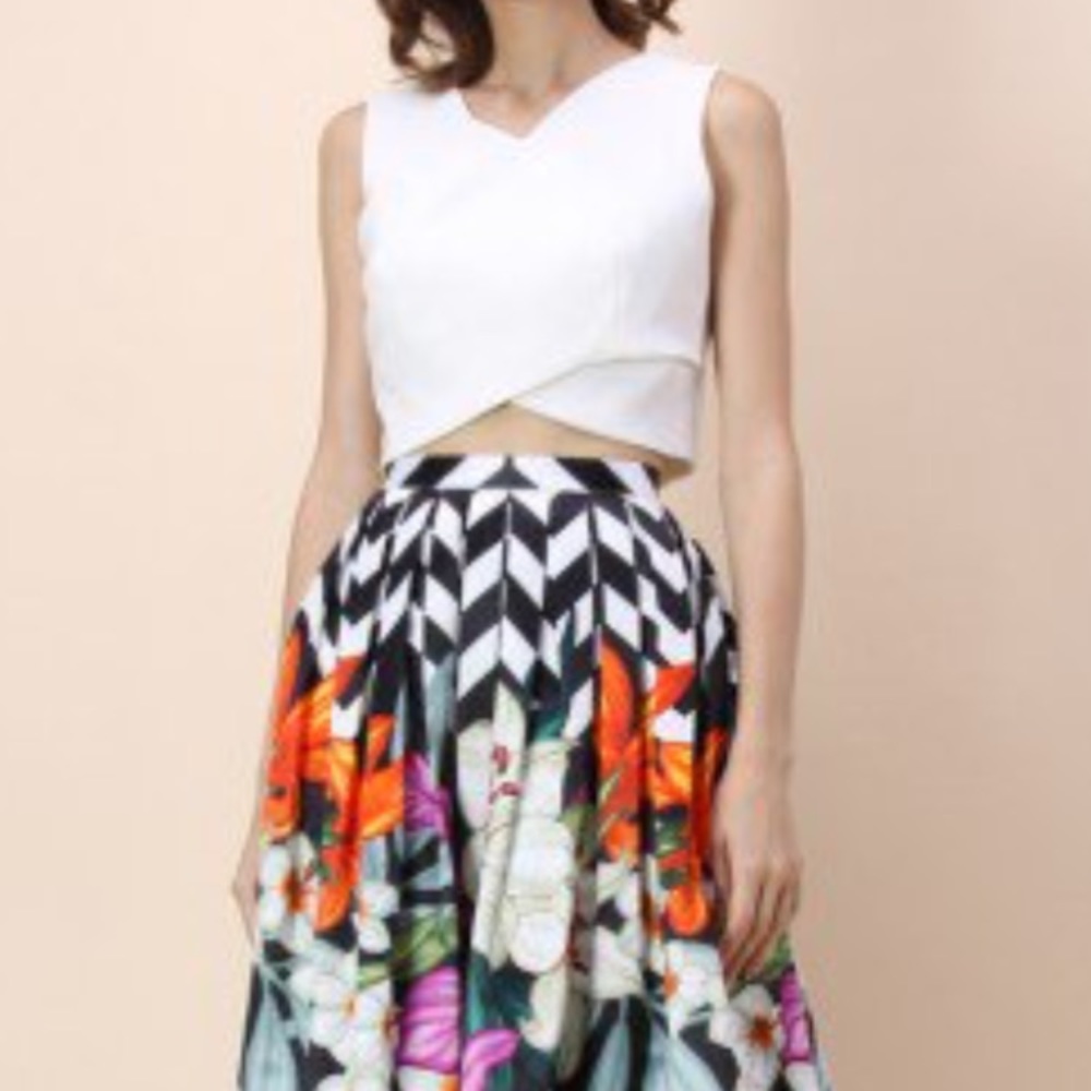 NWT white Chicwish crop top